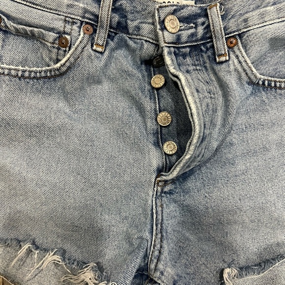Agolde Light Blue Frayed Jean Shorts Vintage Parker 13 inches across waist - Picture 4 of 5